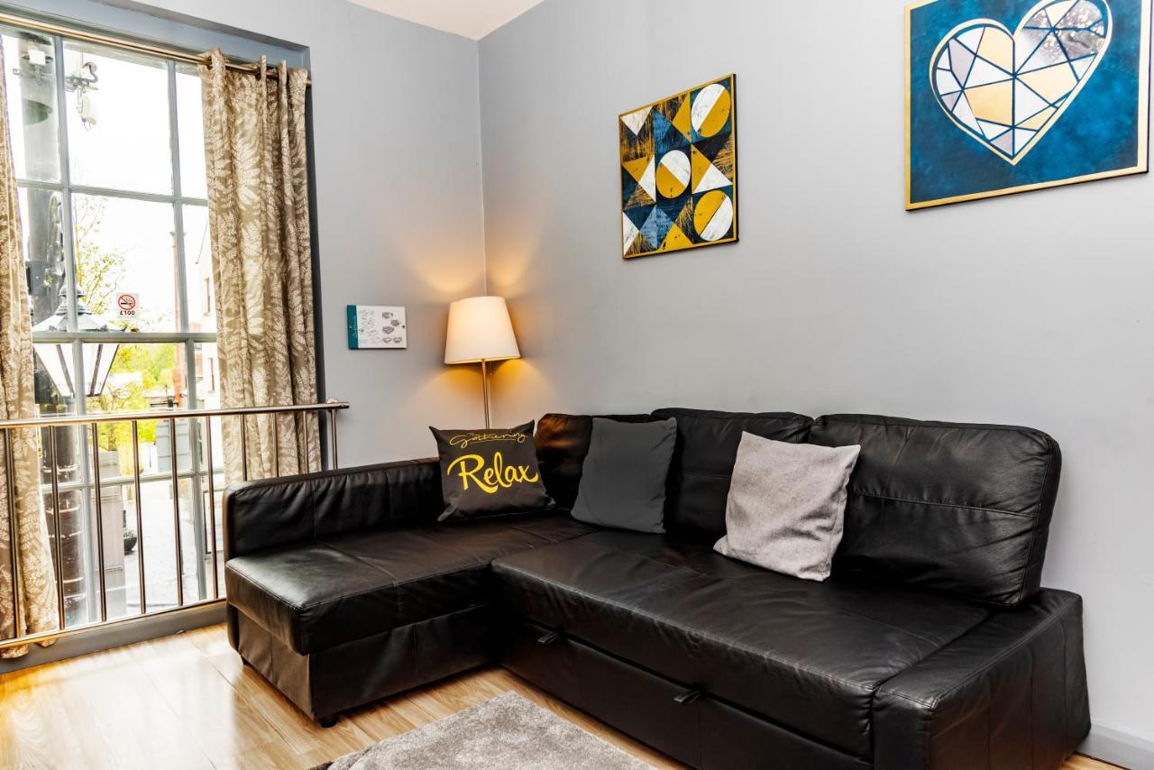 The Berwyn - Berwyn House Apartment Wrexham Ngoại thất bức ảnh