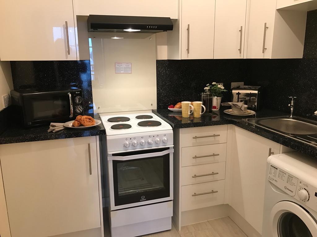 The Berwyn - Berwyn House Apartment Wrexham Ngoại thất bức ảnh